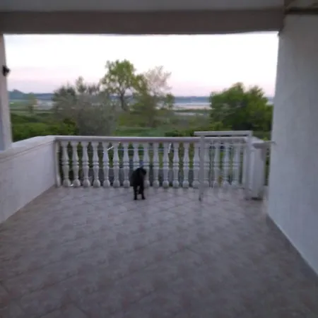 Apartment Vjeko - 200 M From Sea Nin
